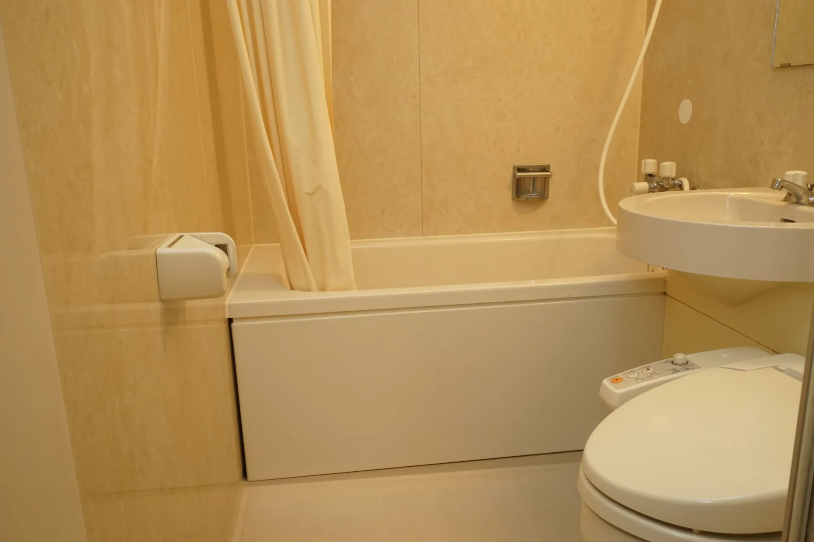 Guest House Ouka - Hostel