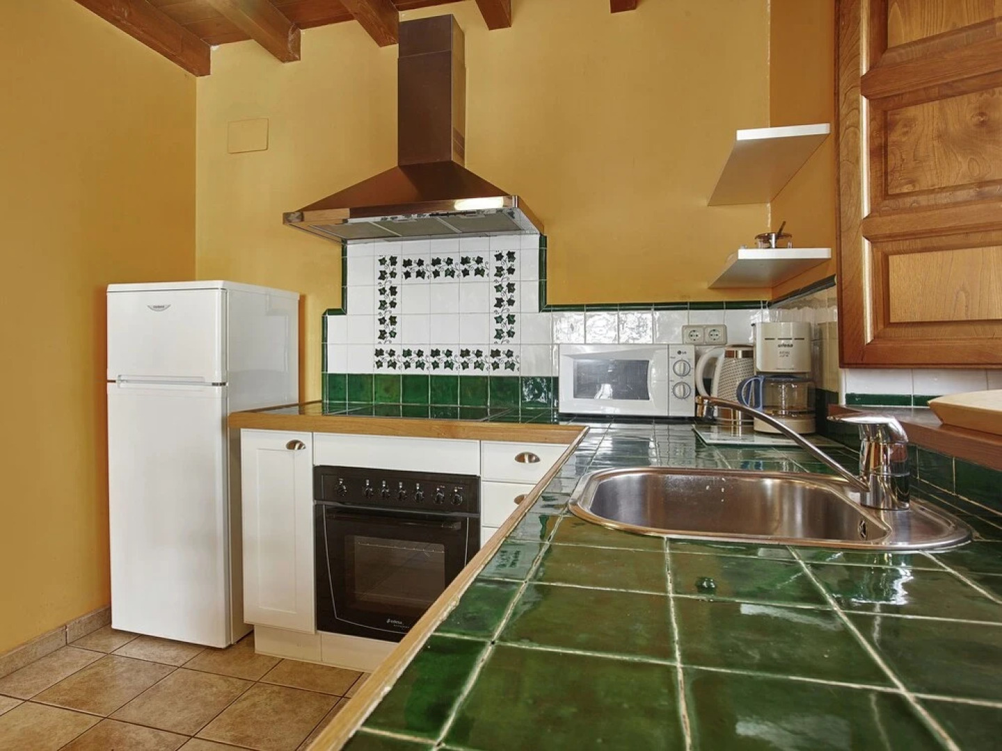 Beautiful Family House With Pool Near the Beach and the Mountains of Asturias