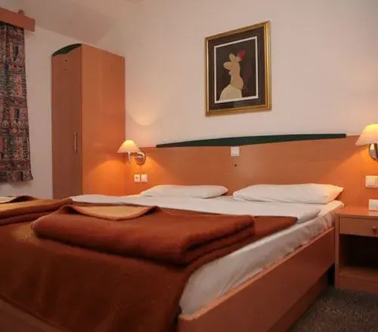 Villen Corinthia-Baska