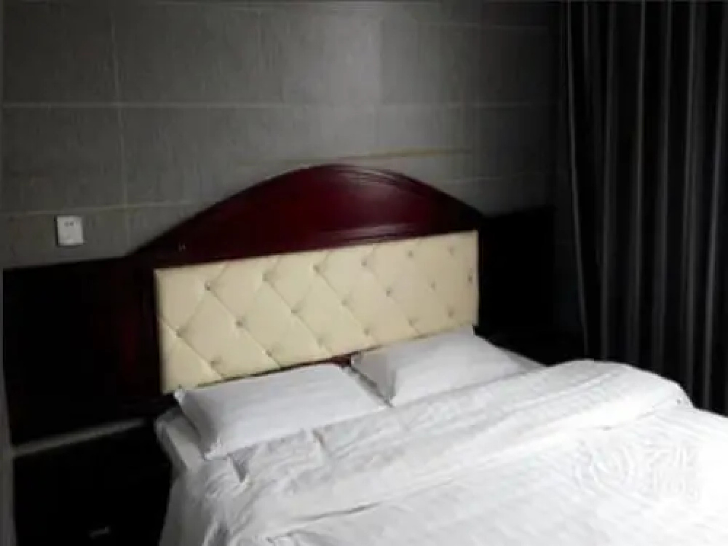 Mianyang Dequan Business Inn