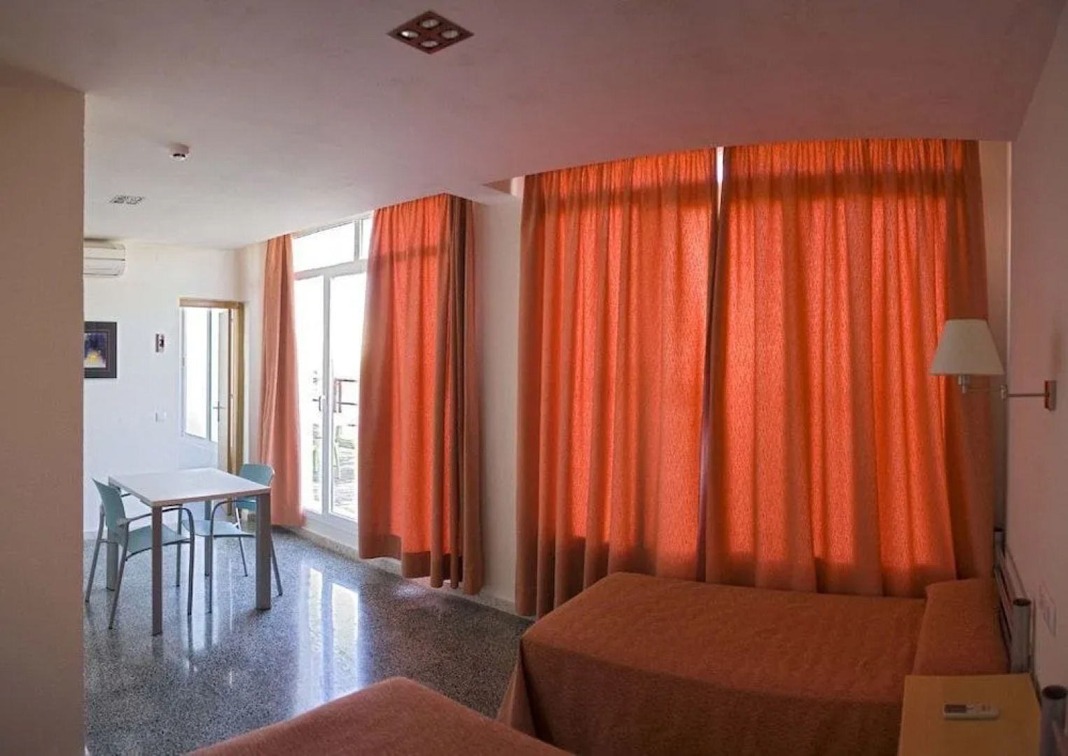 Albergue Inturjoven Jerez de la Frontera - Hostel