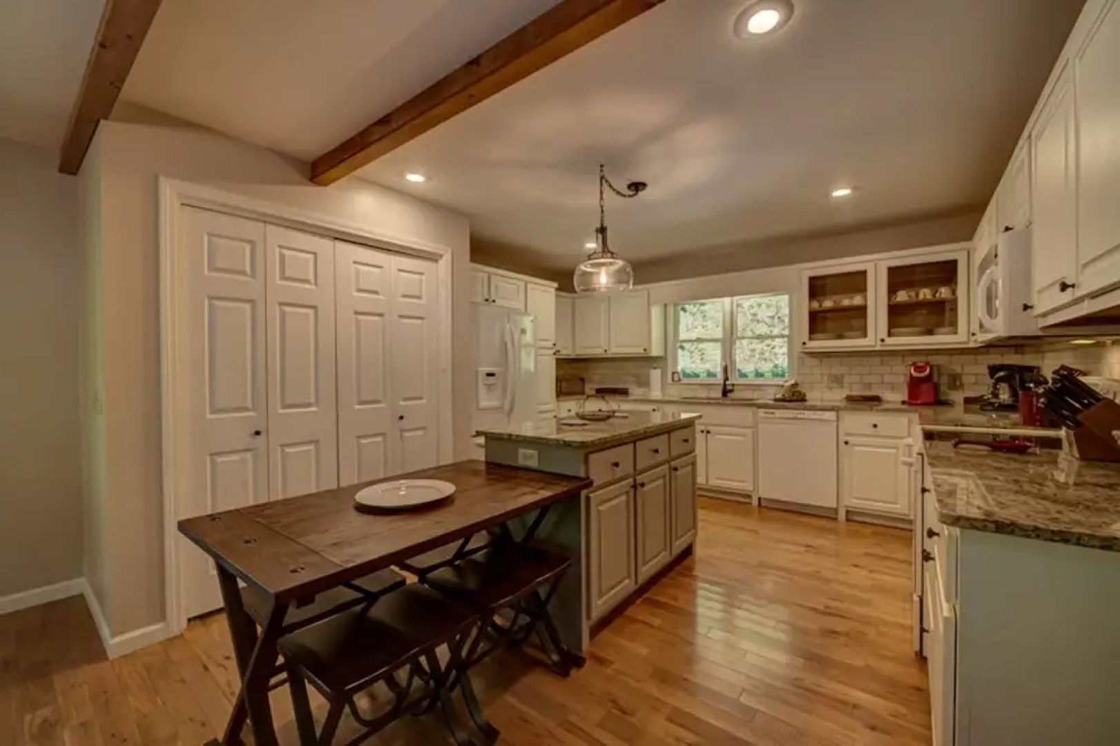 Toccoa Lookout Cottage by Escape to Blue Ridge