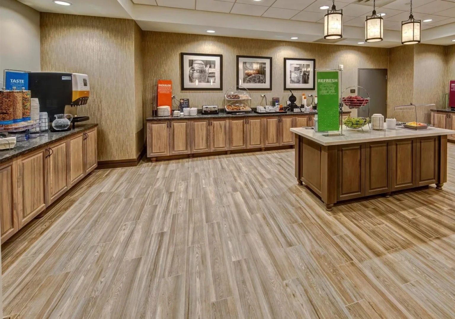 Hampton Inn & Suites Franklin Berry Farms