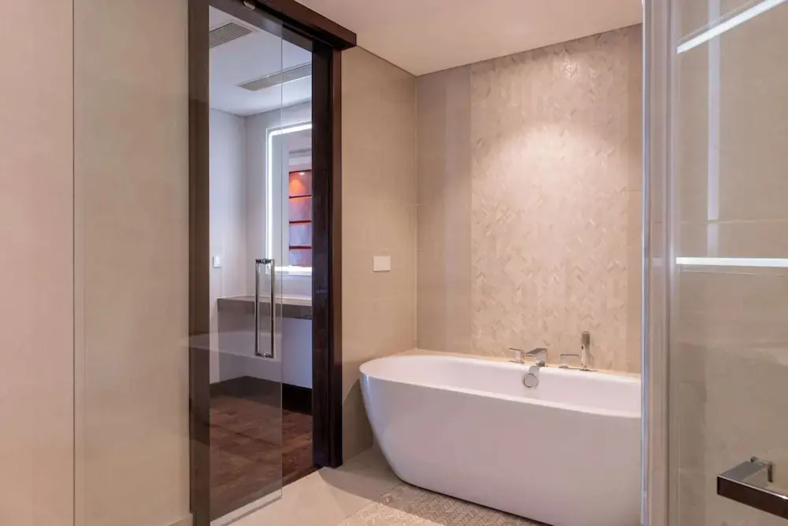 Radisson Blu Hotel, Conakry