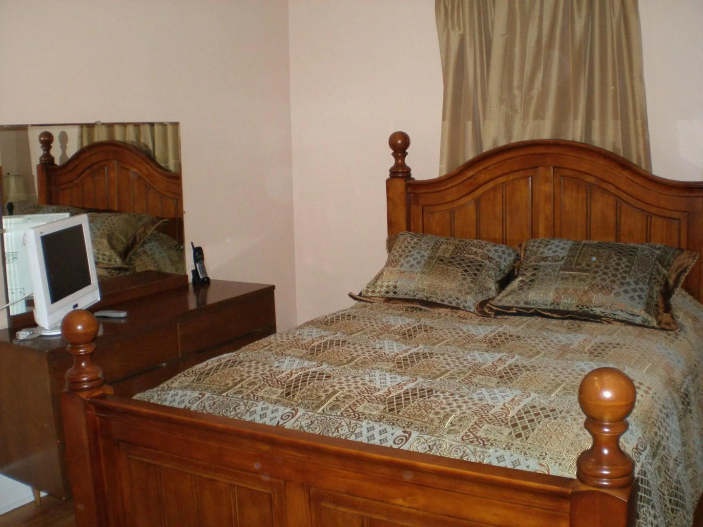 Spanish Bay Inn, CANADA