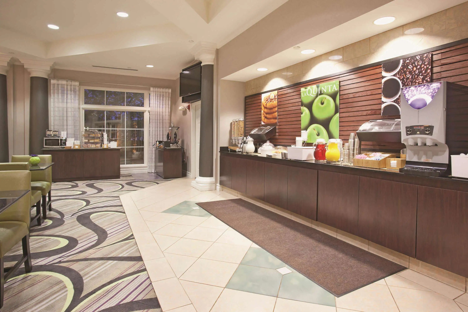 La Quinta Inn & Suites by Wyndham Pueblo