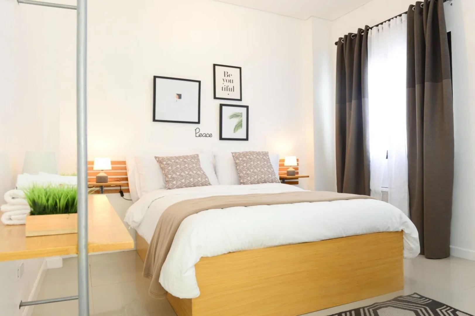 Hometown Hotel Morato - Quezon City