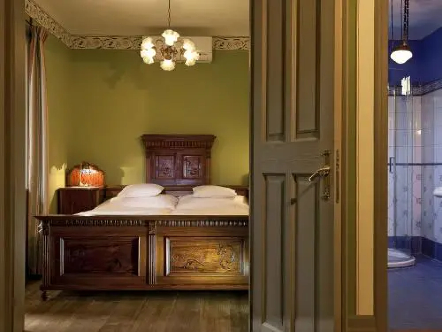 Apponyi Castle Hotel