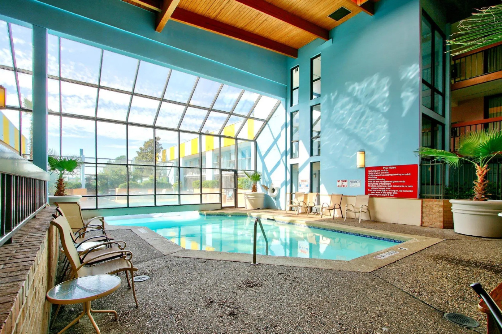 MCM Grande Hotel FunDome Odessa