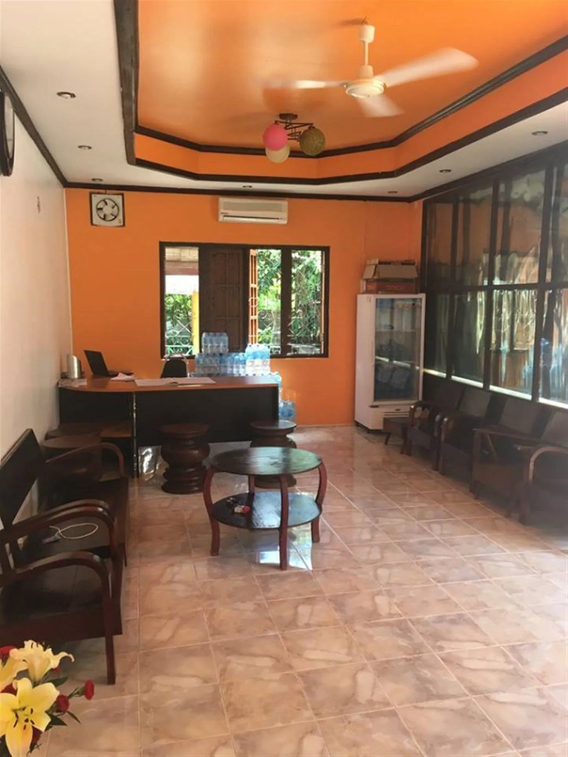 Vongprachan Backpackers Hostel