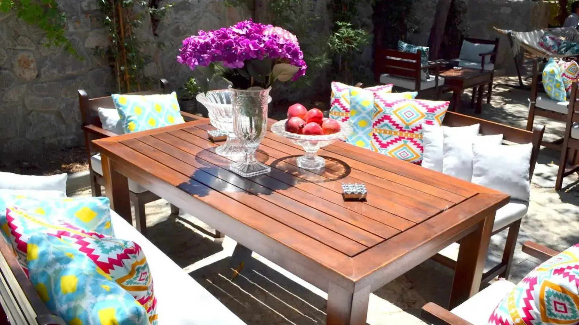 Lemon Garden Turkbuku