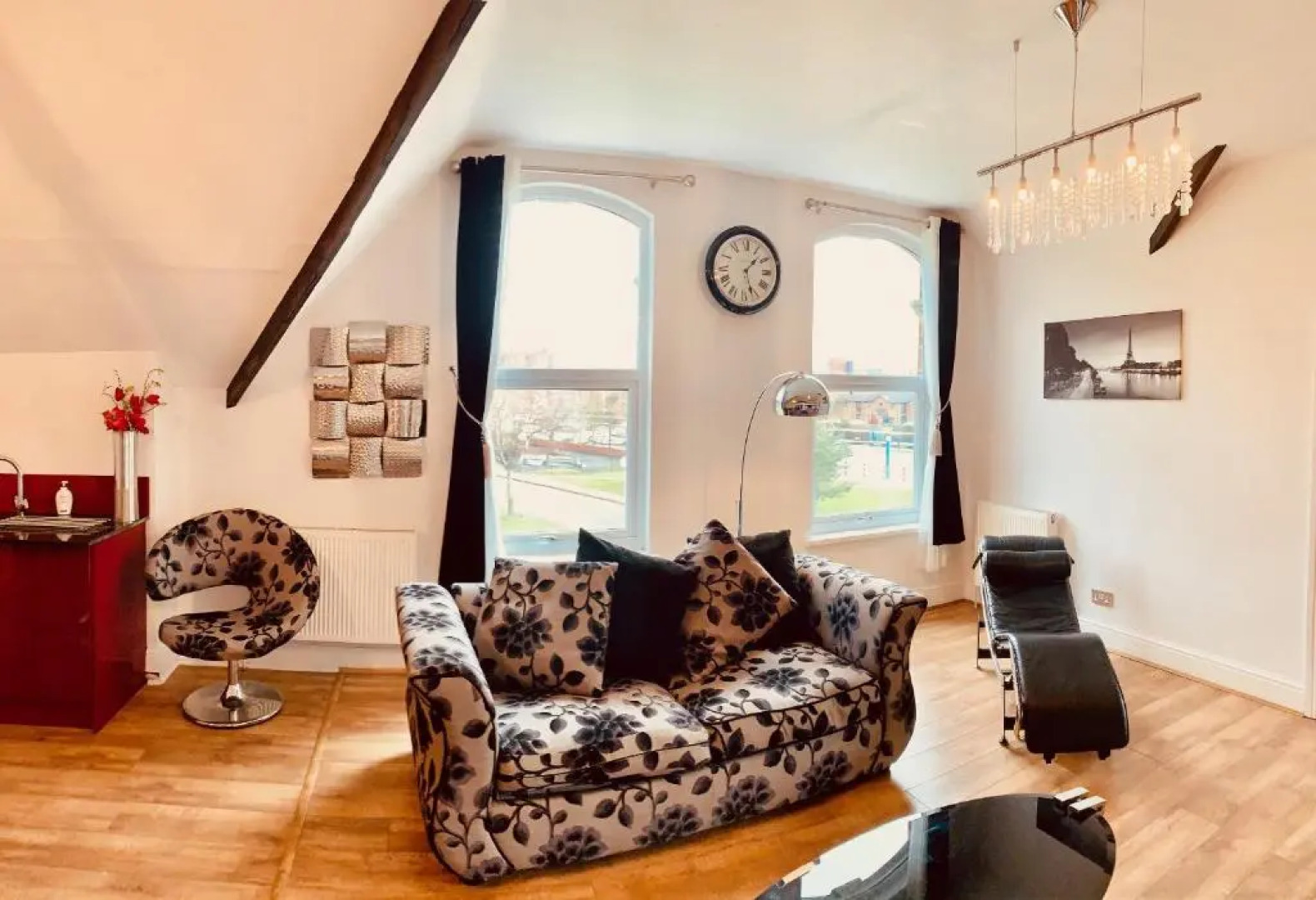 The Whittington & Cat