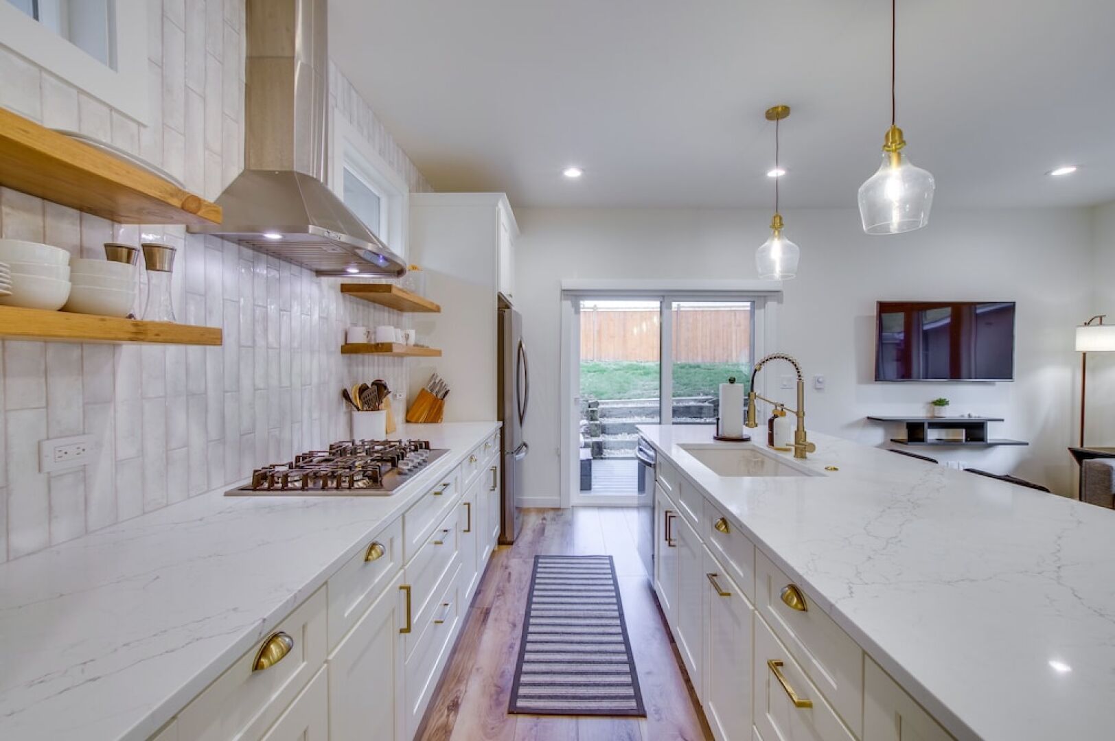 Modern Kirkland Home w/ Private Yard & Fire Pit!