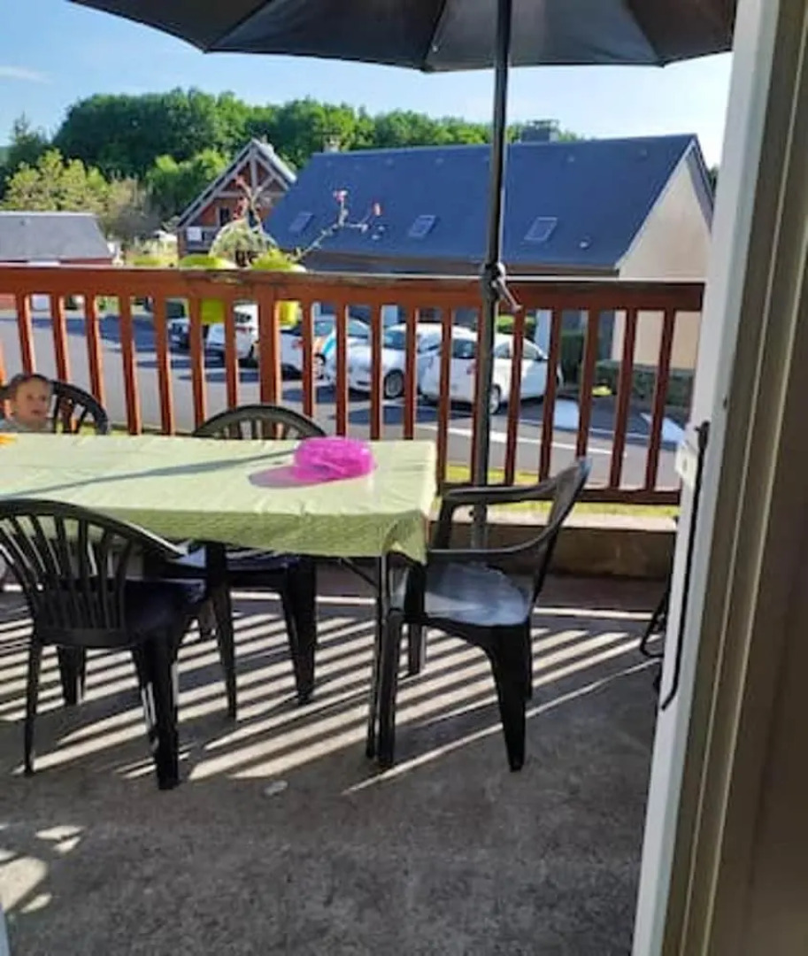 House with 2 Bedrooms in la Salvetat-Sur-Agout, with Shared Pool, Furnished Terrace And Wifi