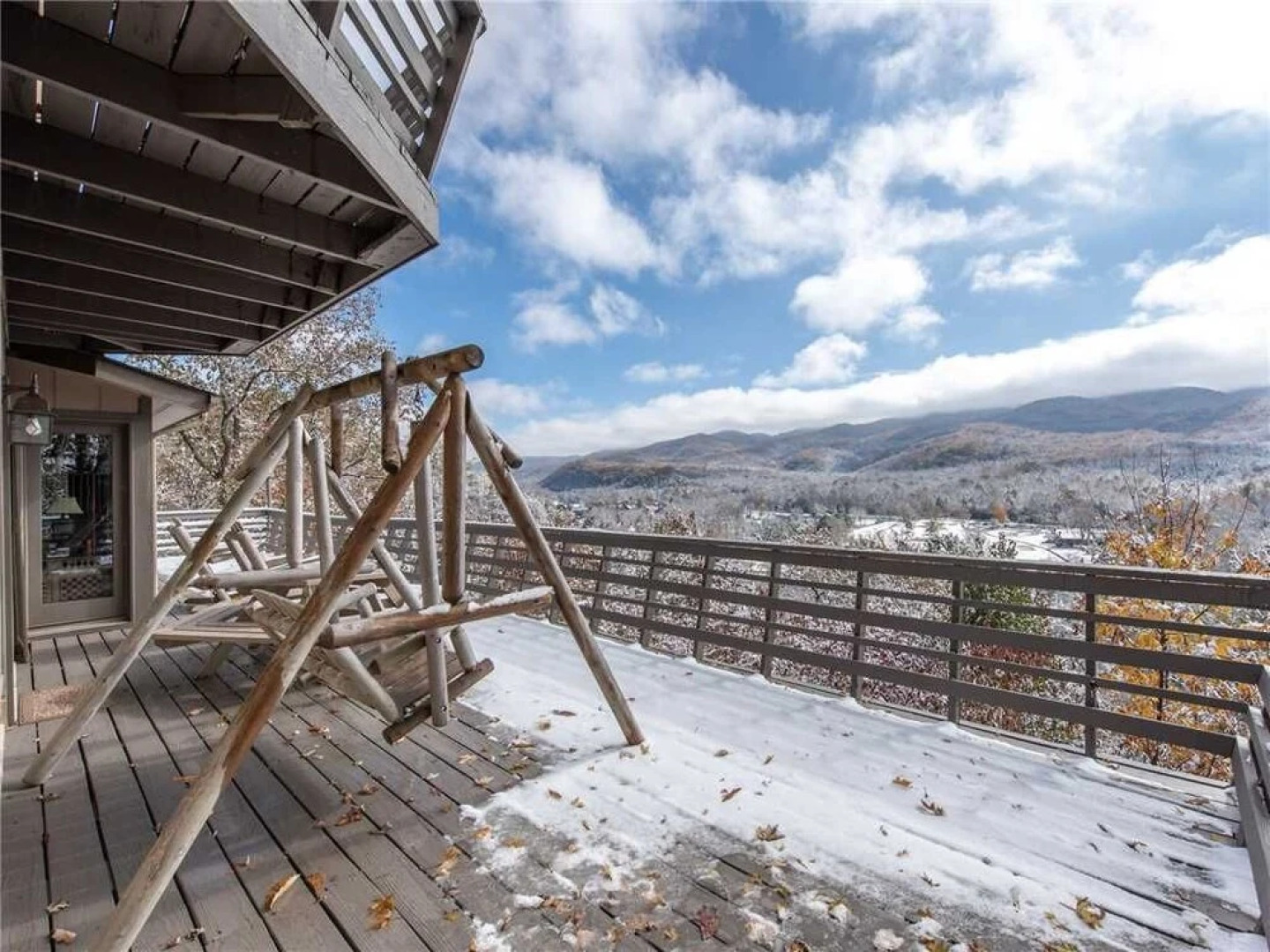 Above the Clouds II 4 Bedroom Home