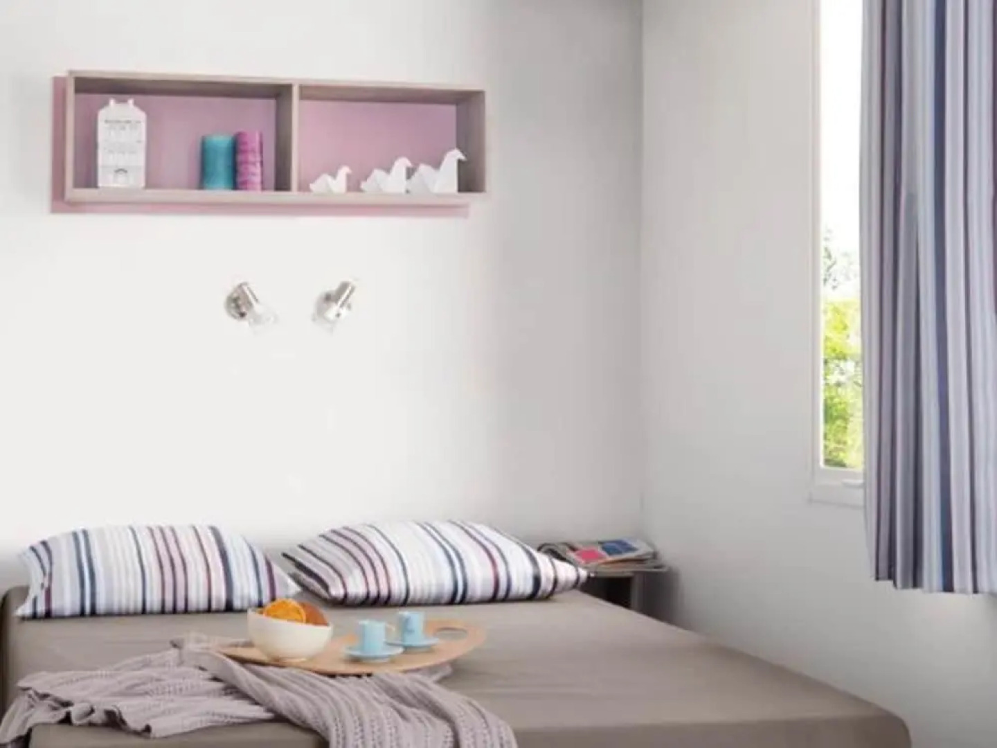 Attractive Chalet in Bracciano With Swimming Pool