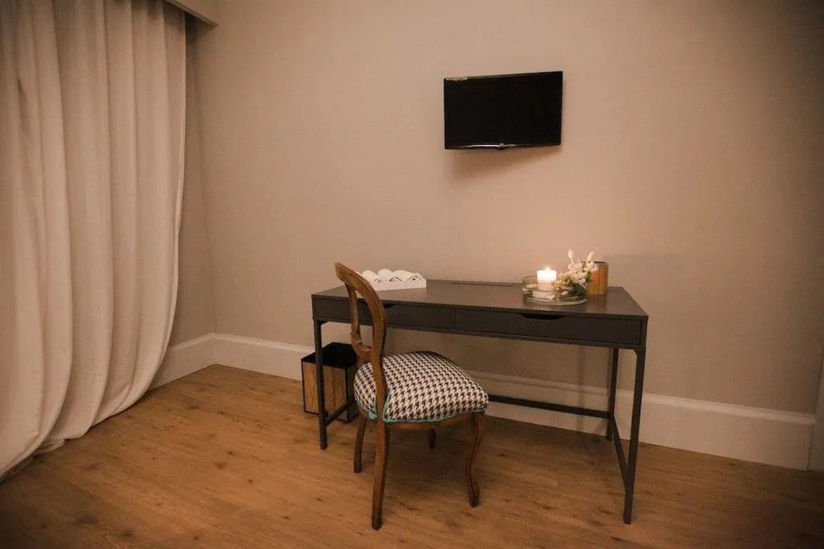 Assteas Bed & Breakfast