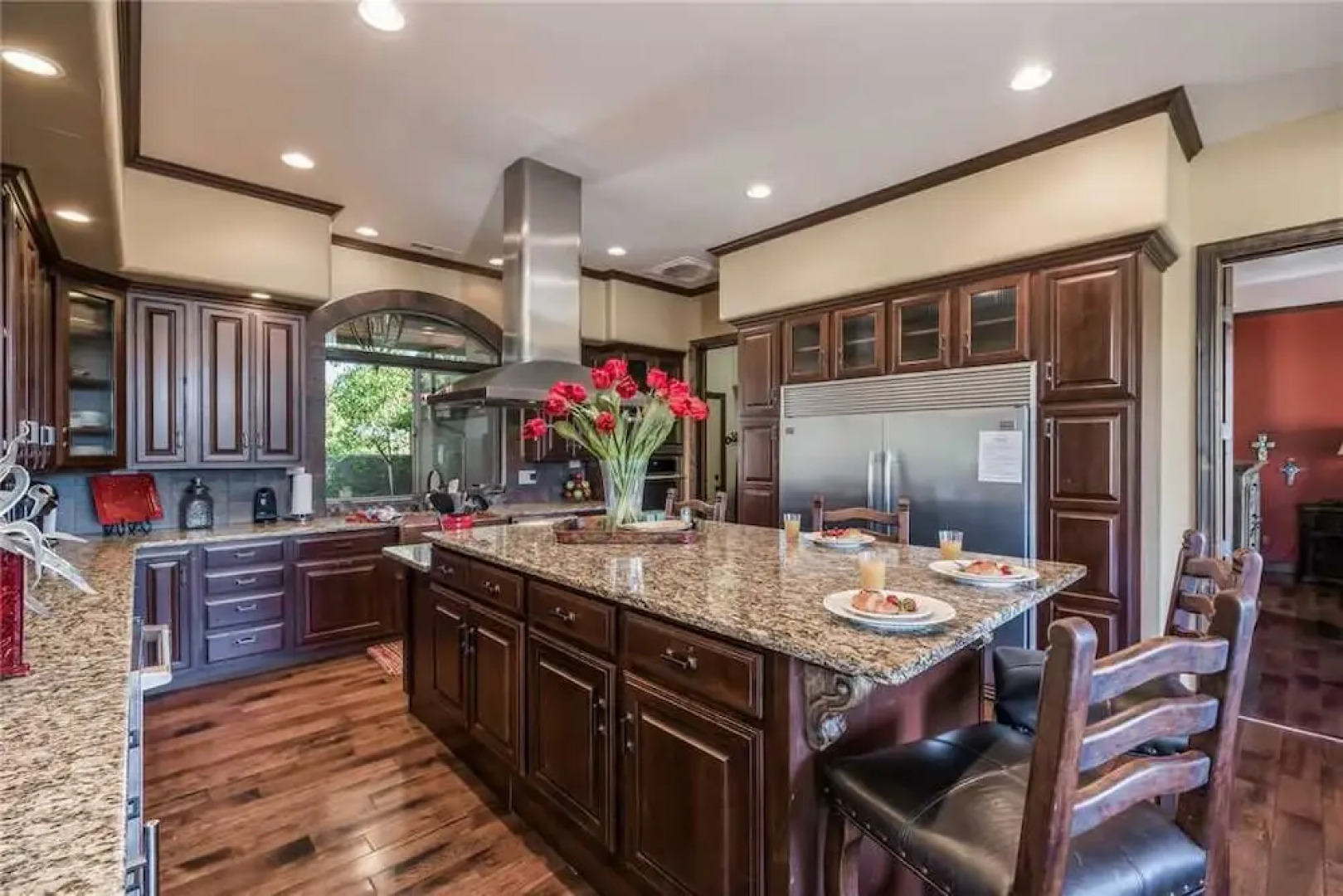 Sky Hawk Lodge - Four Bedroom Cabin