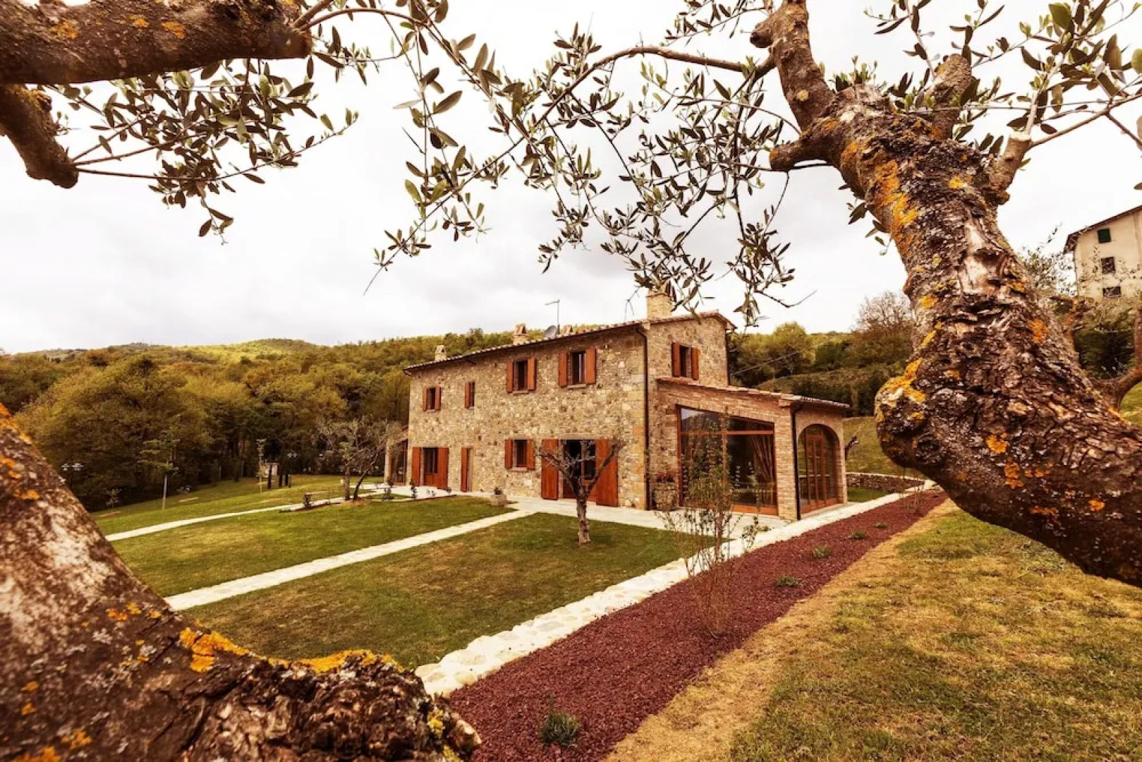 Villa With 8 Bedrooms in Pérouse, With Private Pool, Enclosed Garden a