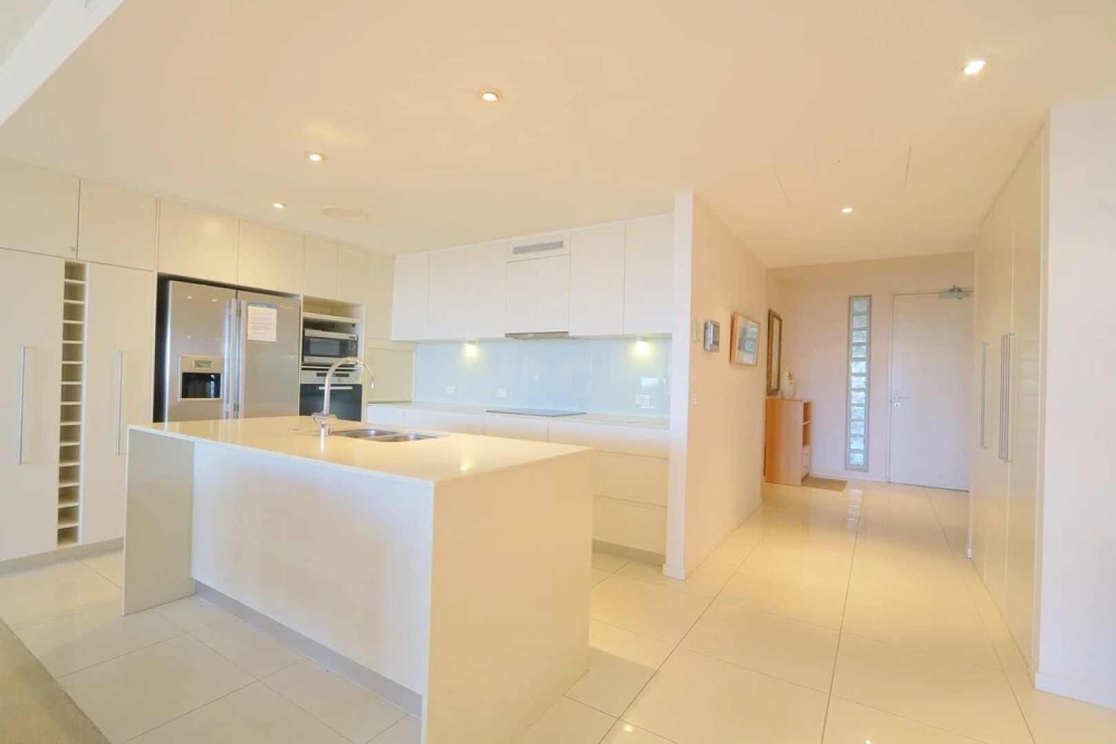 Azura Ocean View Holiday Apartment