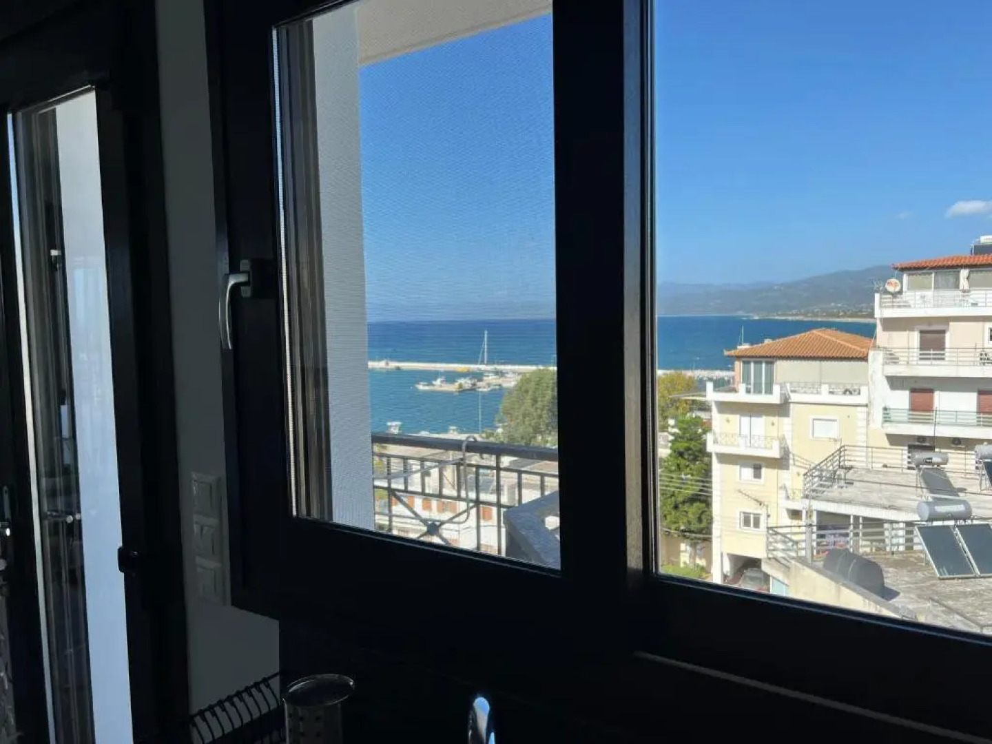 Magical Seaside Town Boutique Apts 1