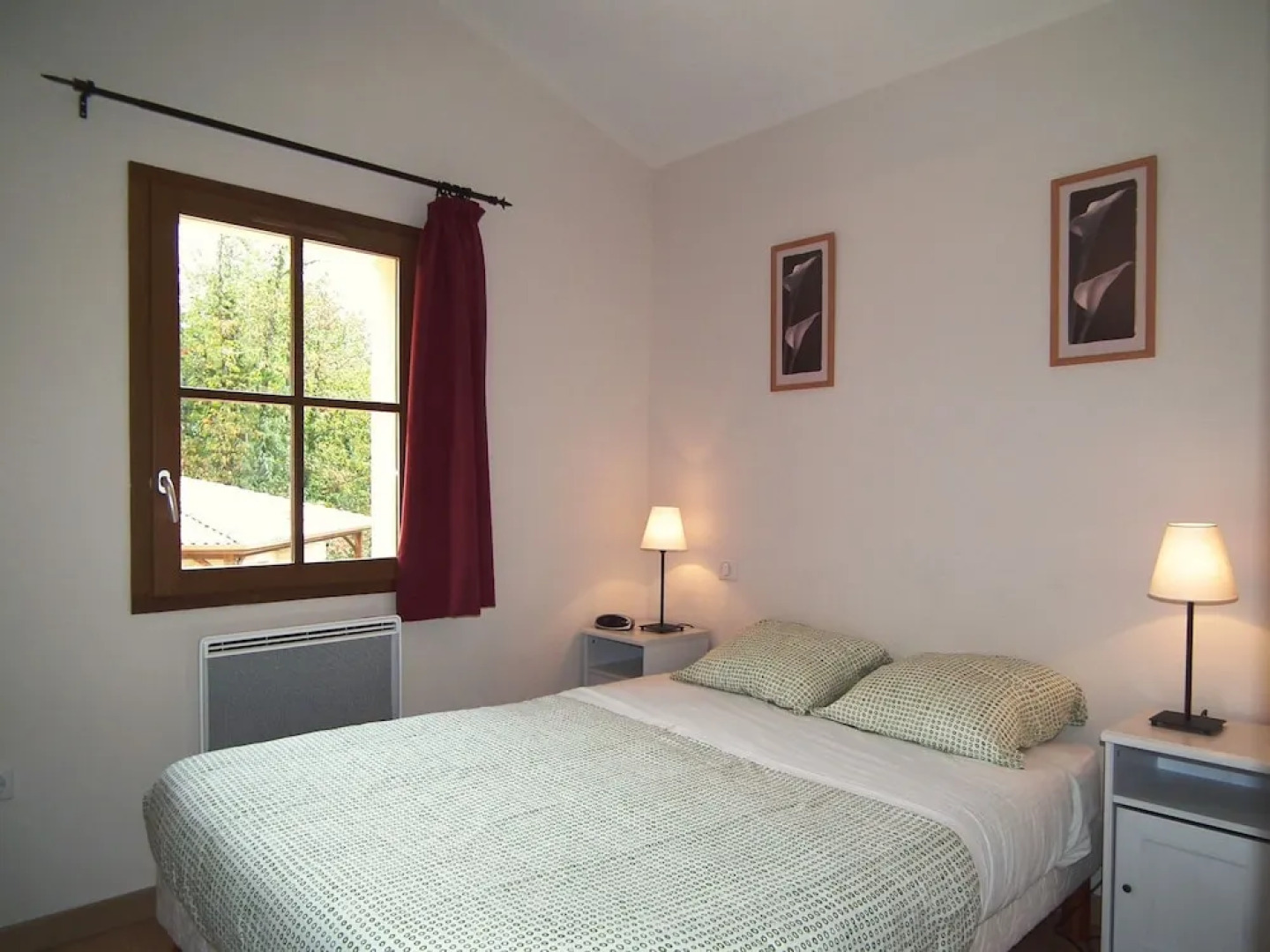 Nice Villa With Dishwasher Located in the Dordogne