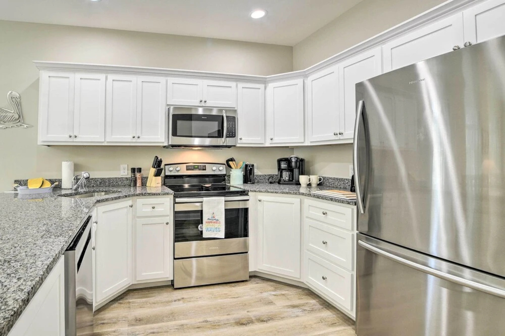 Modern Escape in the Heart of Murrells Inlet