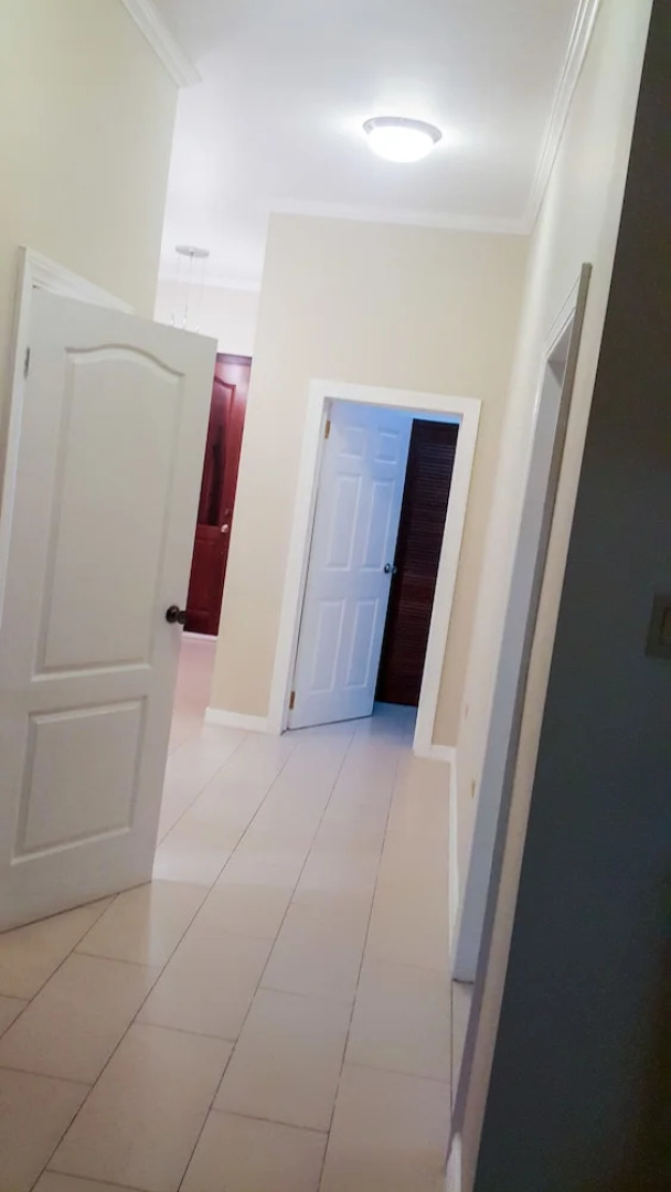 2 Bdrm Apartment at Runaway Bay