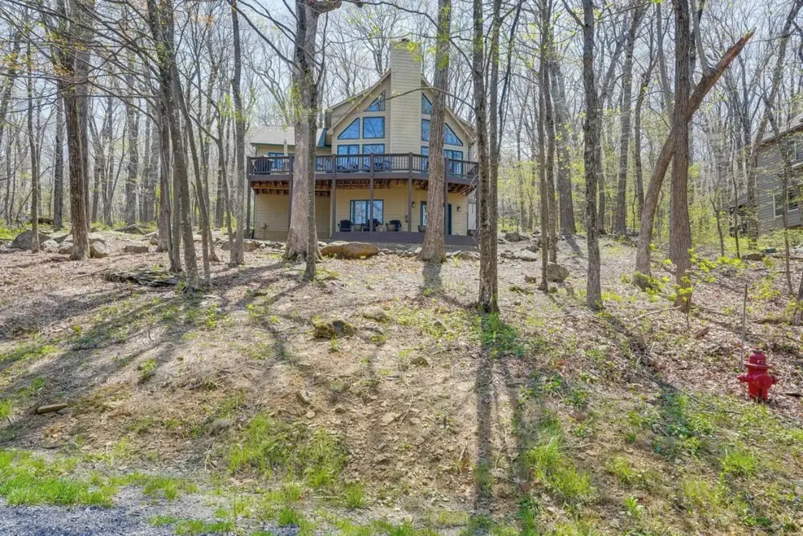 Stunning Wintergreen Resort Home: Ski & Golf!