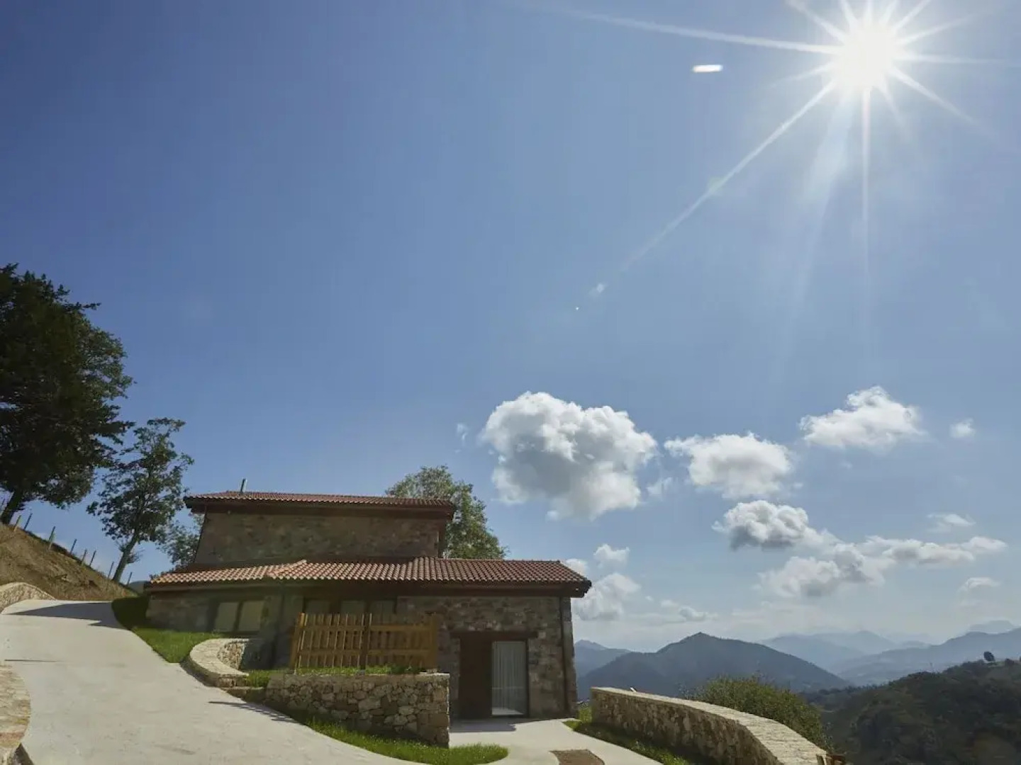 Rural Apartment in Parres Overlooking a Magnificent View