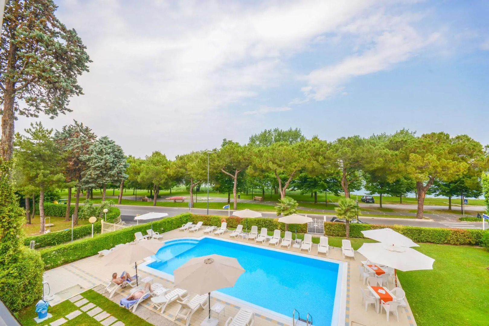 Hi Hotels Sirmione - Lakeview Pool