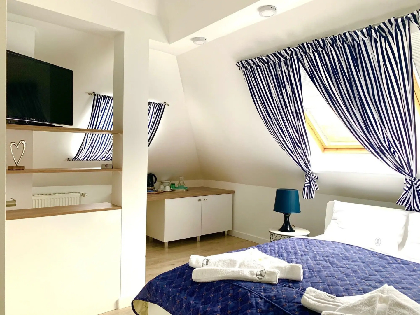 Willa 4 Pory Roku Uznam