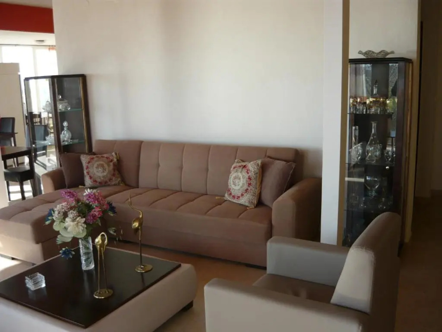 Victory Apartments Hotel