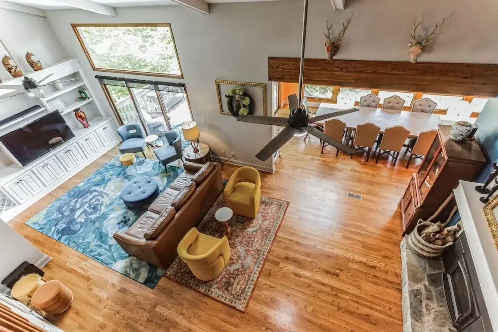 The Blue Flamingo 5 Bedroom Home By Redawning