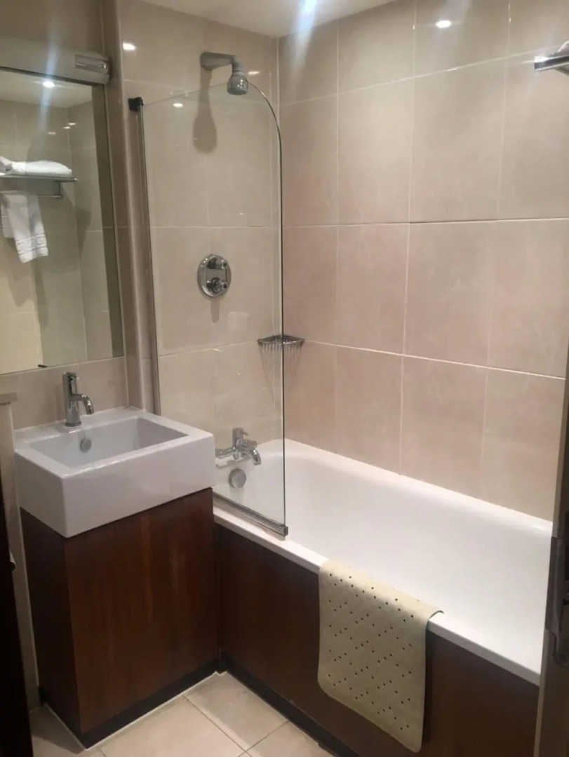 Thames Riviera Hotel, Sure Hotel Collection by Best Western