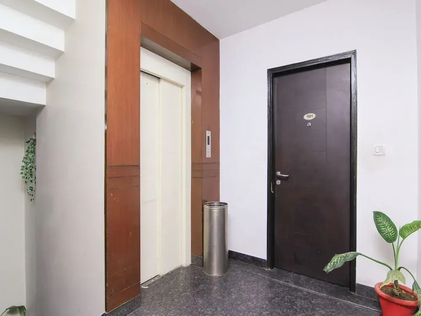 Treebo Stay Inn International