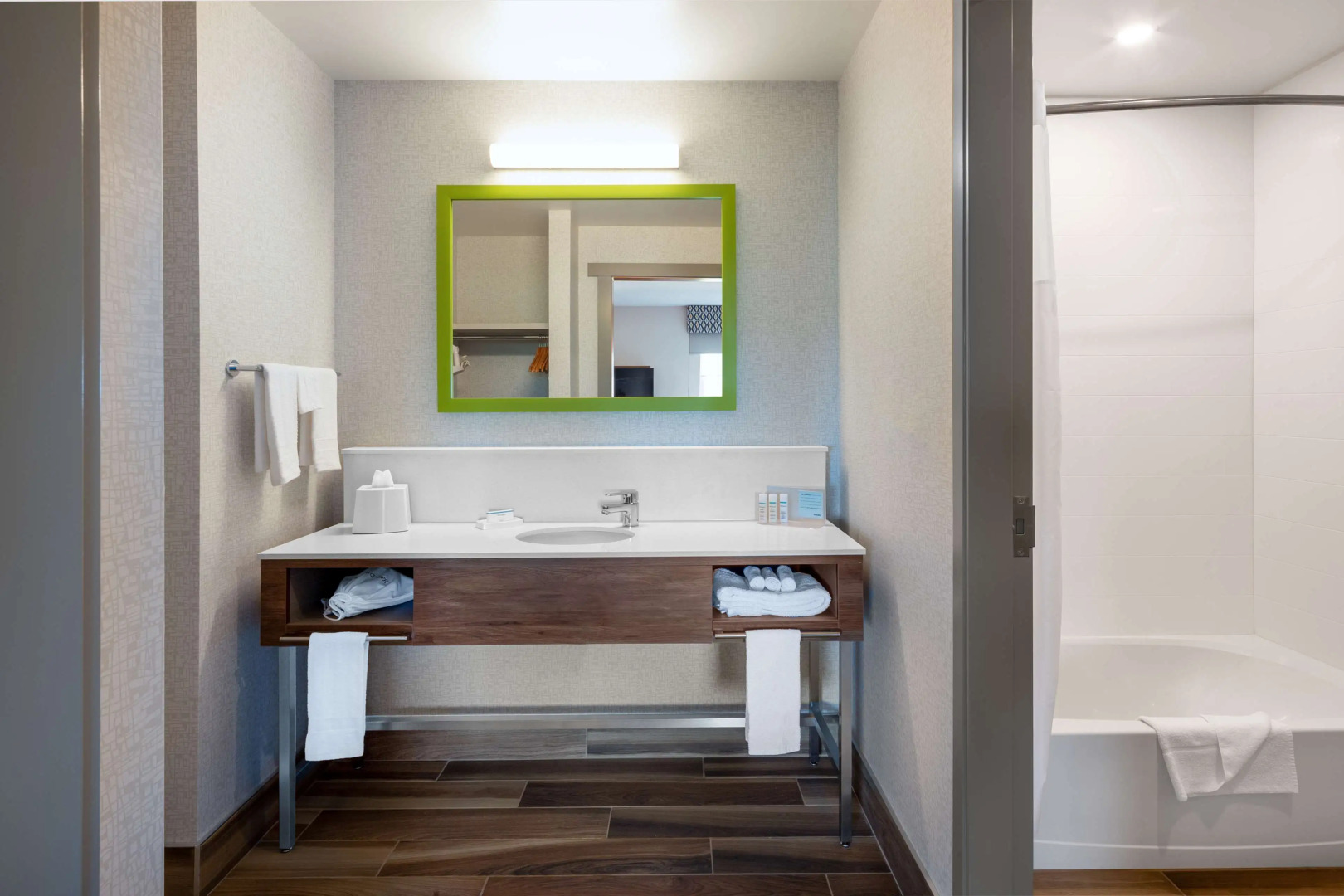 Hampton Inn & Suites by Hilton Edmonton St. Albert