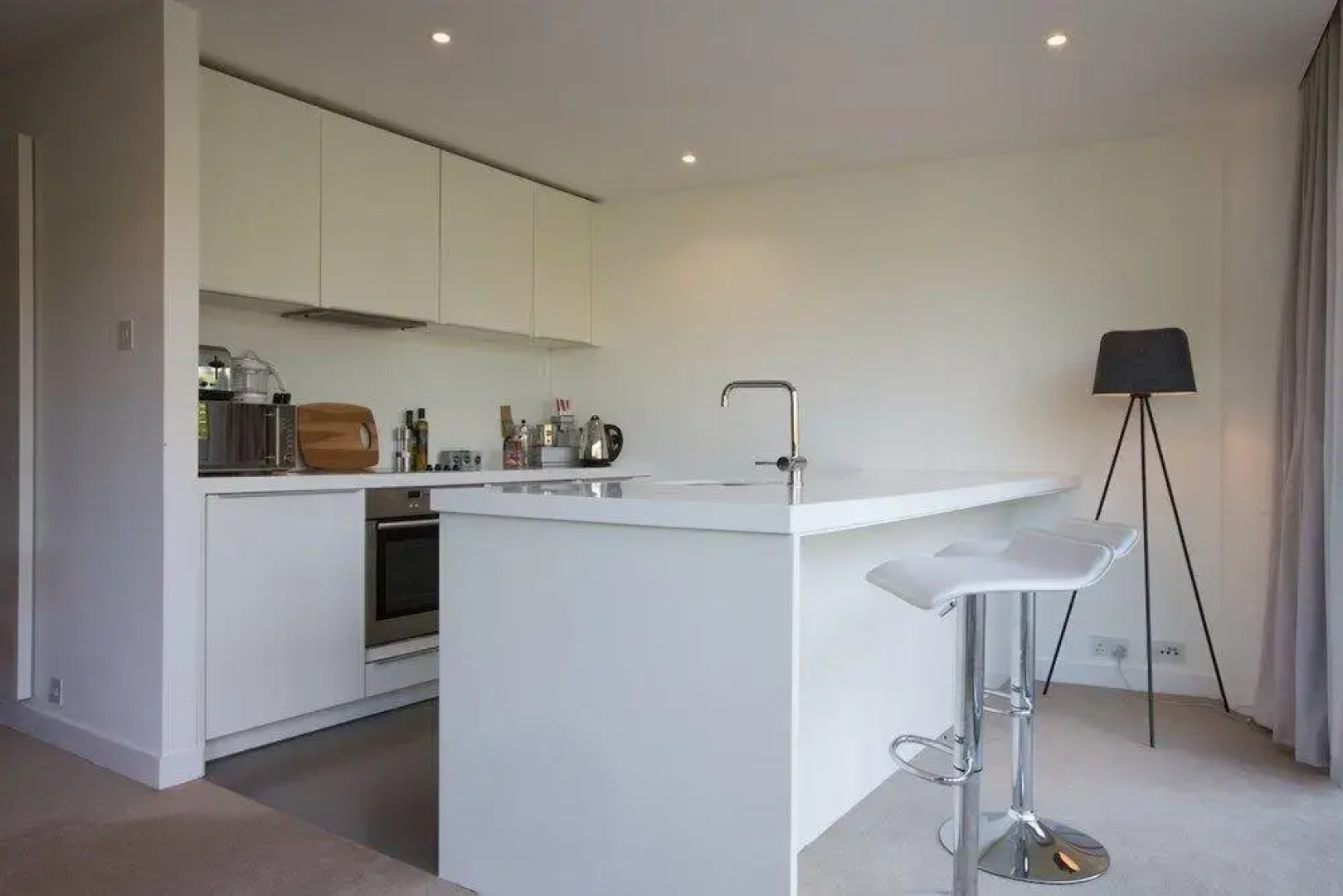 Staying Cool At Rotunda, Birmingham - Serviced Apartments