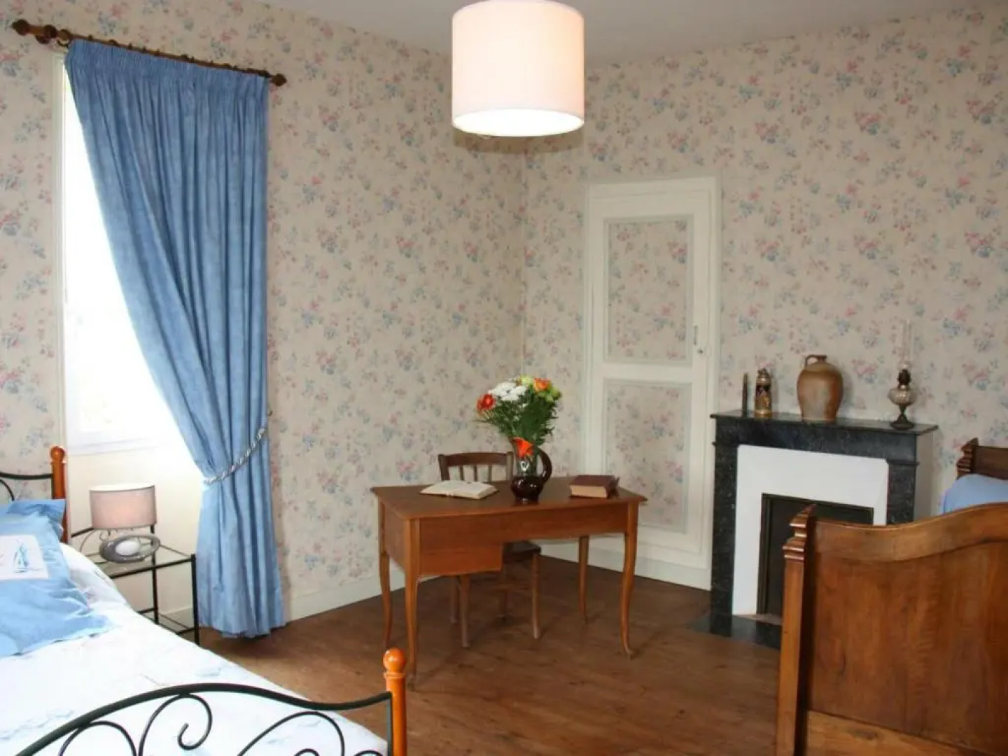 Gîte Beaumont-en-Véron, 3 pièces, 5 personnes - FR-1-381-445