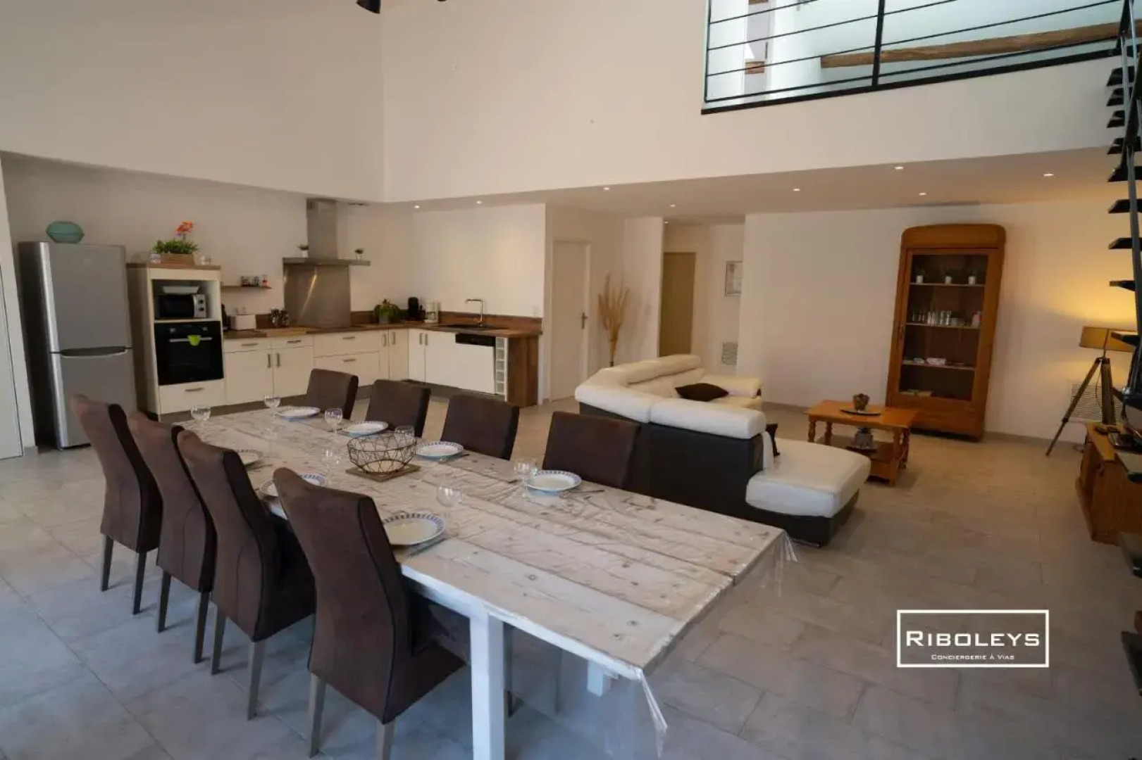 Sublime Loft de 130m² calme à Vias-Village