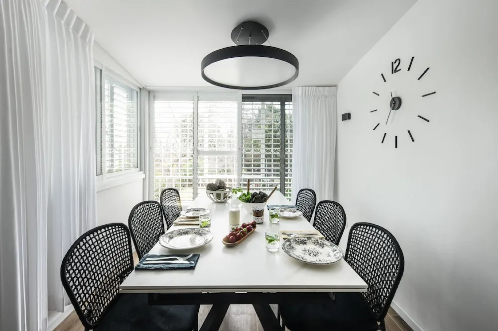 Relax in a Rural Retreat 2BR Apt wGarden