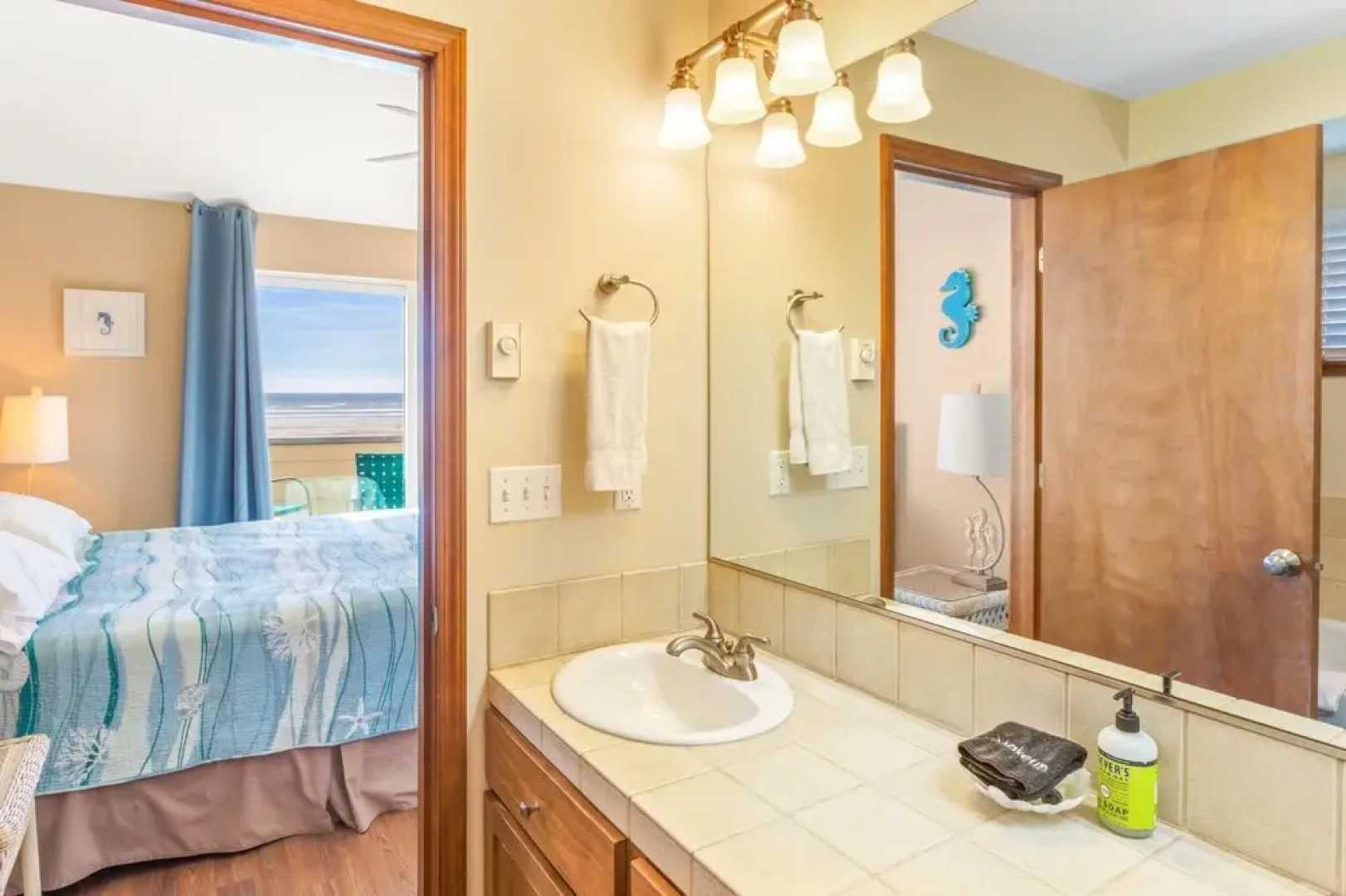 Beach Dream Two in Ocean Shores