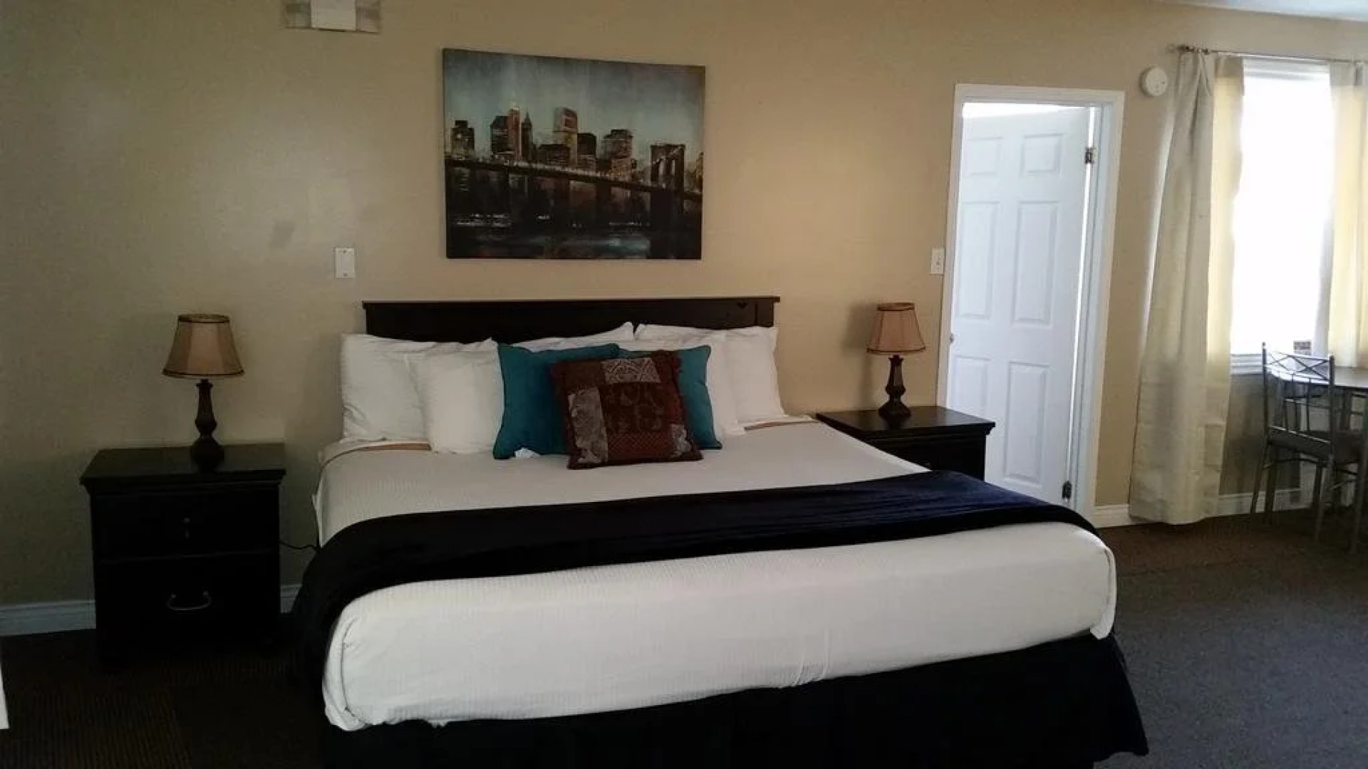 Middleton Motel & Suites