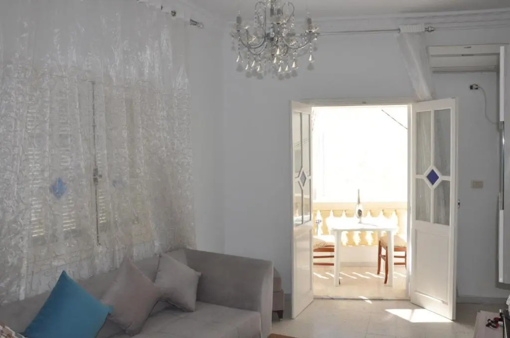 Dar El Fatimid 200 m from Beach with free WIFI