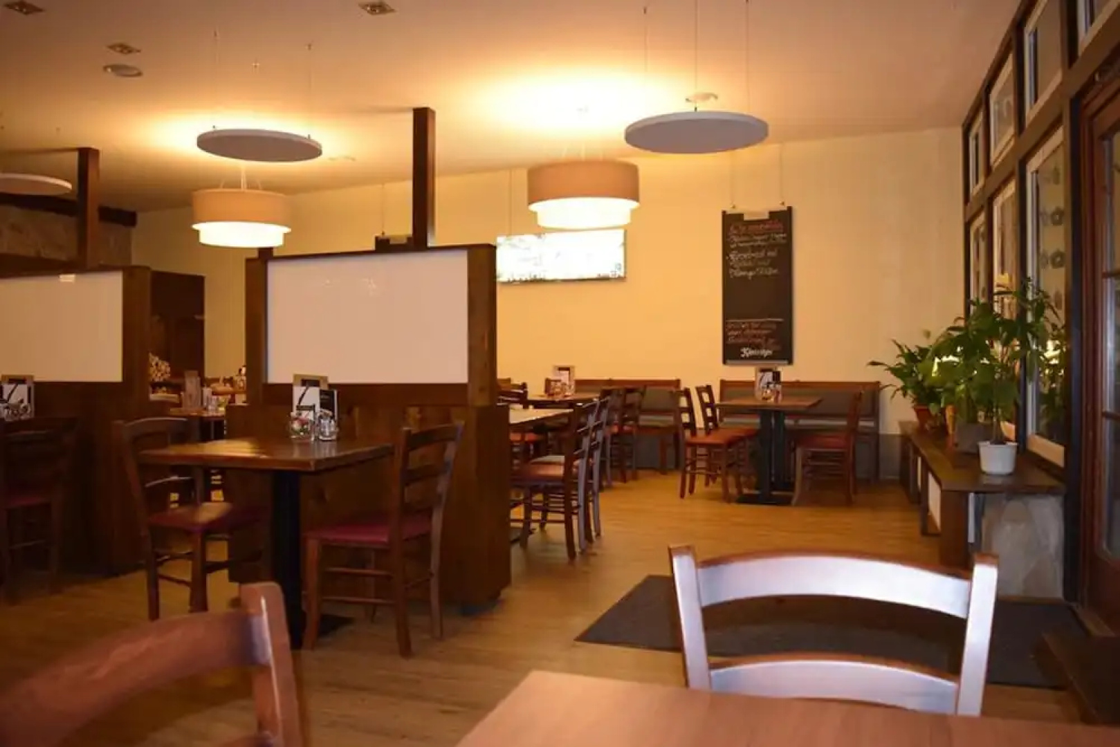 Friedrichshof Restaurant & Pension