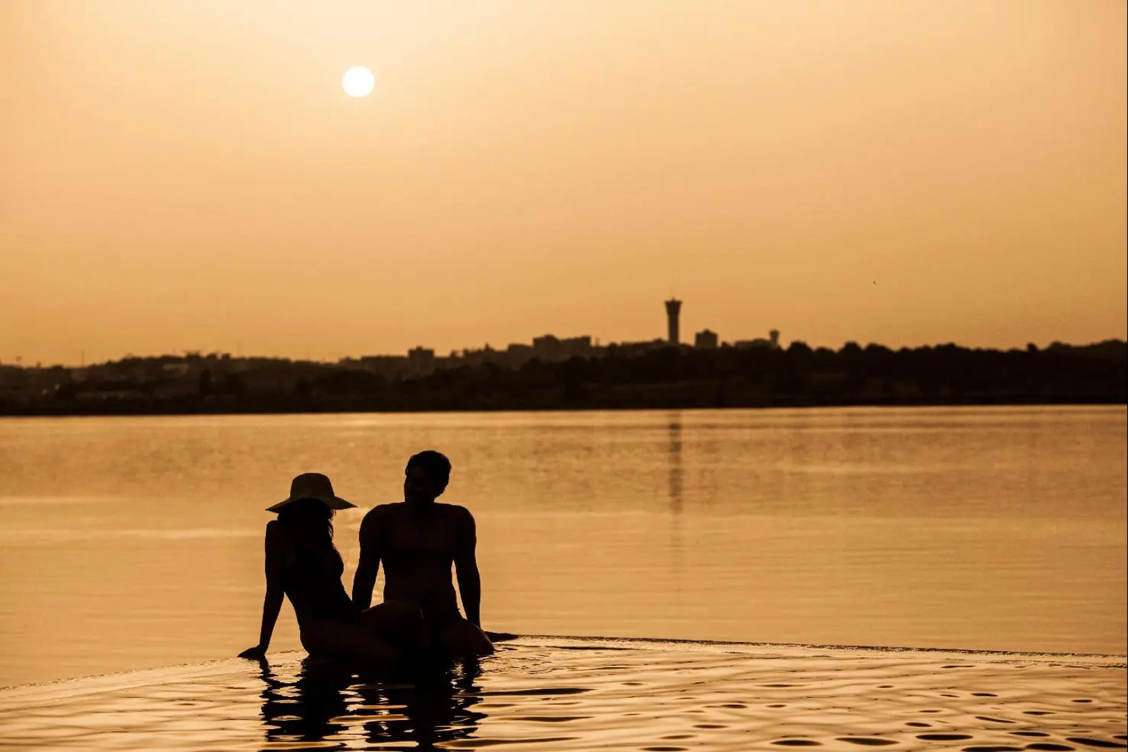 Água Hotels Riverside