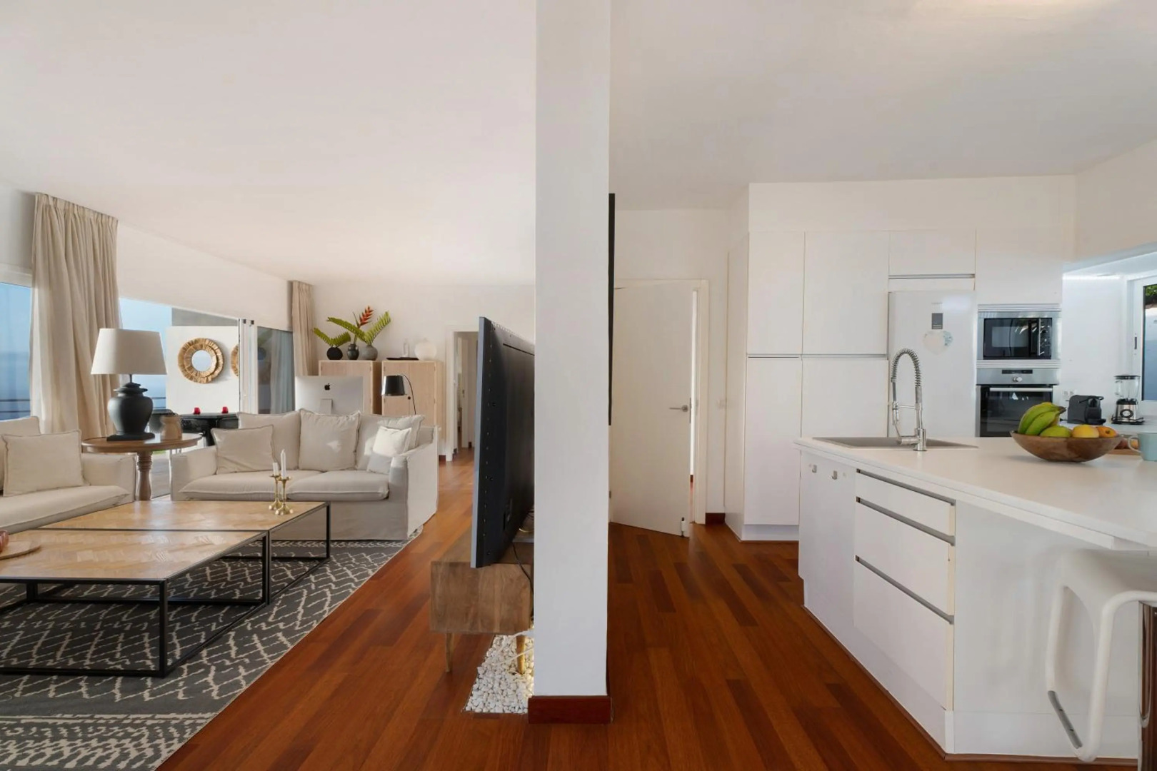 VILLA BAHIA DE MICHEL, Piscina climatizable, Free Wifi, BBQ