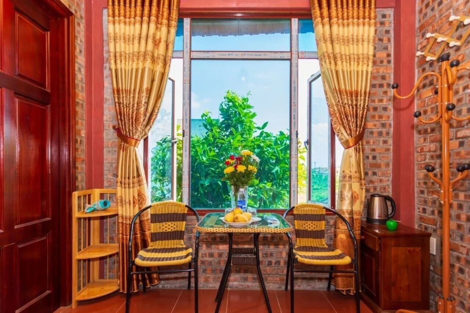 Bai Dinh Eco Homestay