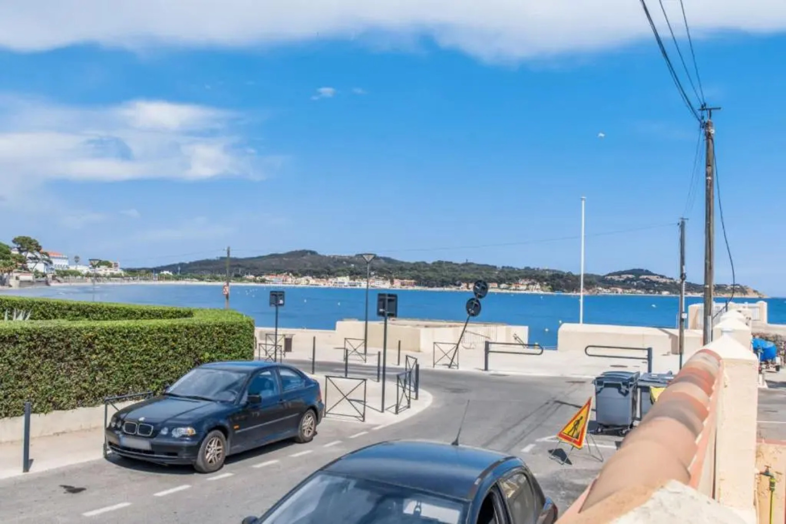 Beautiful 2br with AC and sea-view terrace in La Seyne-sur-Mer Welkeys