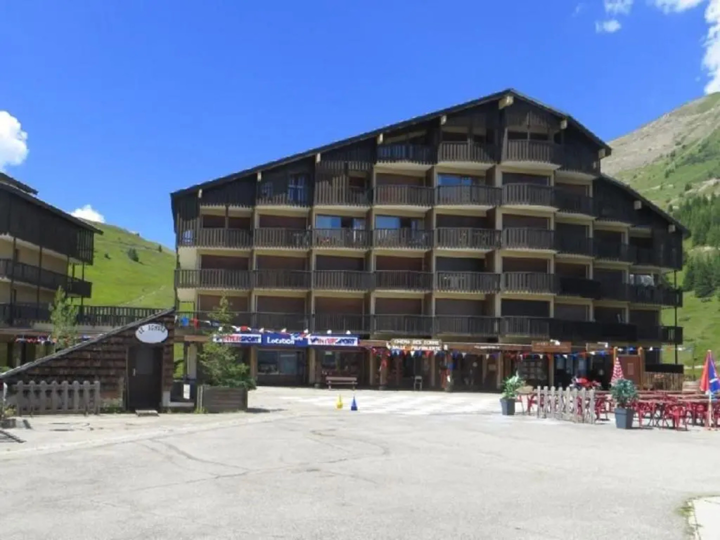 Appartement Auris, 1 pièce, 3 personnes - FR-1-297-74